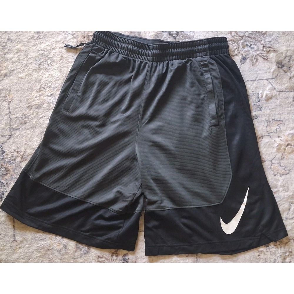Nike Dri-fit Black and Wolf Gray Shorts Size X-Large Zipper Pocket
